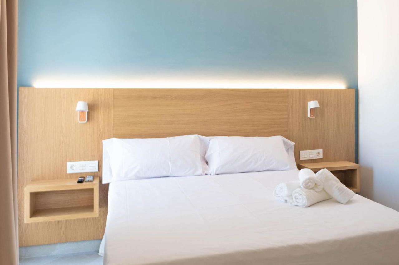 Rio Salado Conil Hostal Conil de la Frontera Kültér fotó