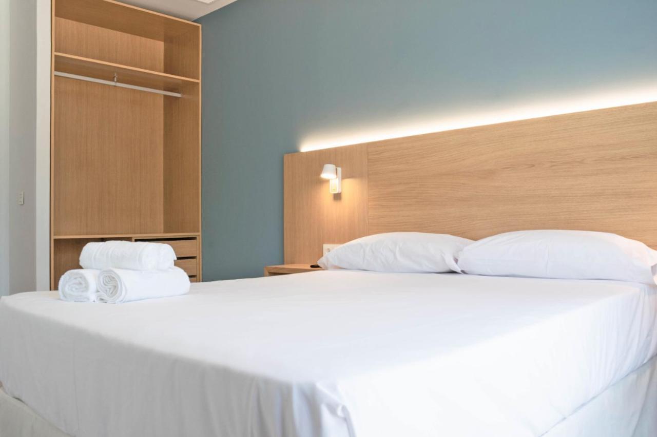 Rio Salado Conil Hostal Conil de la Frontera Kültér fotó