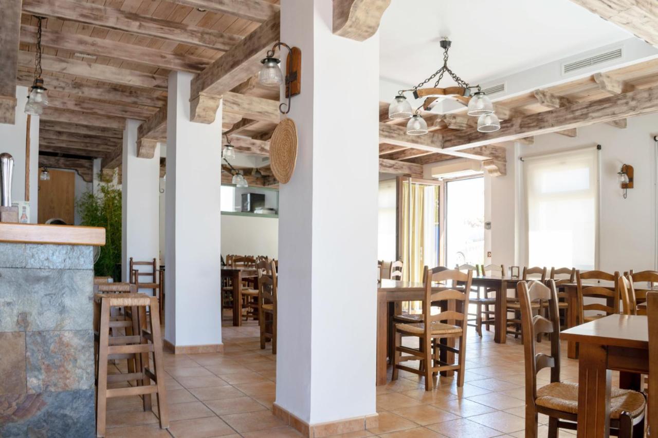 Rio Salado Conil Hostal Conil de la Frontera Kültér fotó